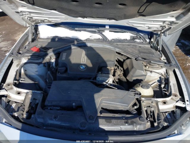 BMW 3 Series Xdrive Image 16