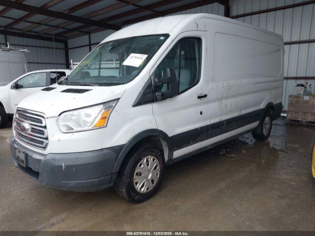 Ford Transit Image 14
