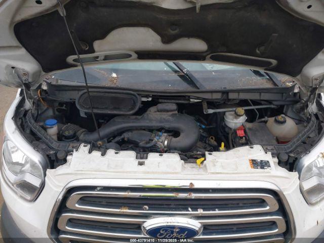 Ford Transit Image 6