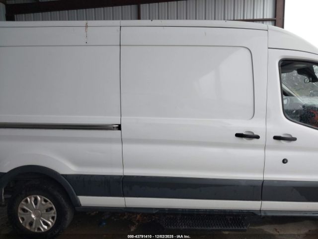 Ford Transit Image 9