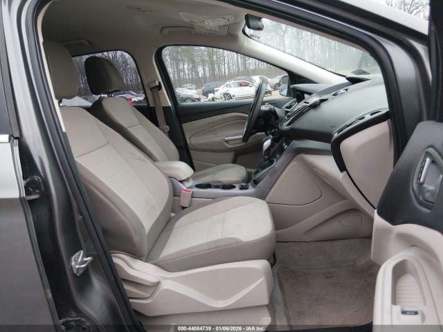 Ford Escape Se Image 8