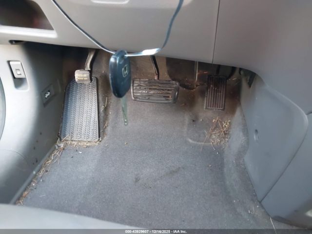 Honda CR-V Ex-l Image 16