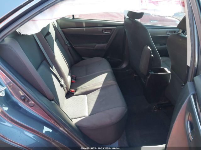 Toyota Corolla Le Image 5