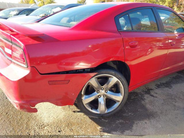 Dodge Charger Image 11