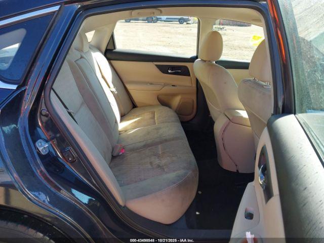 Nissan Altima 2.5 S Image 8