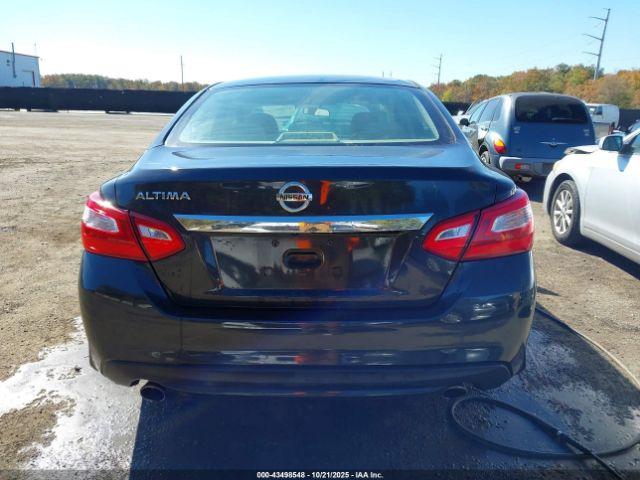 Nissan Altima 2.5 S Image 5