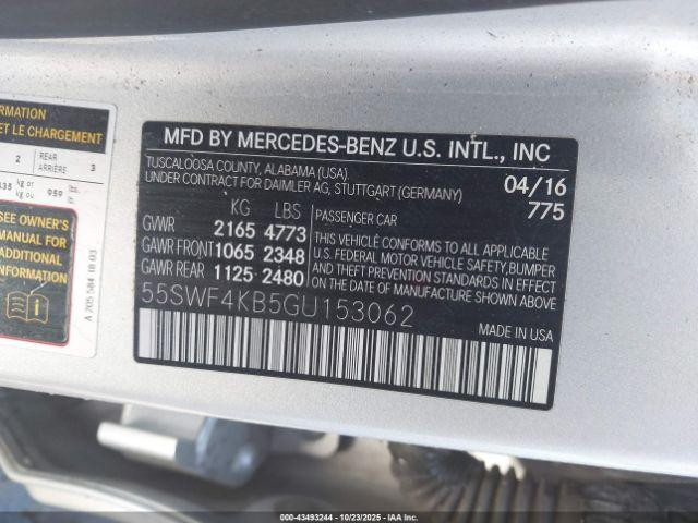 Mercedes-Benz C-Class 4matic Image 10