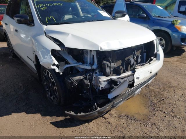 Nissan Pathfinder Sv Image 9