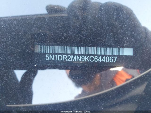 Nissan Pathfinder Sv Image 4