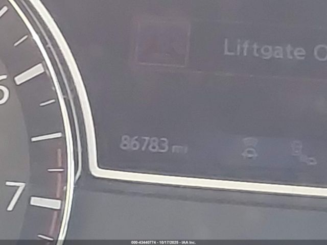 Nissan Pathfinder Sv Image 16