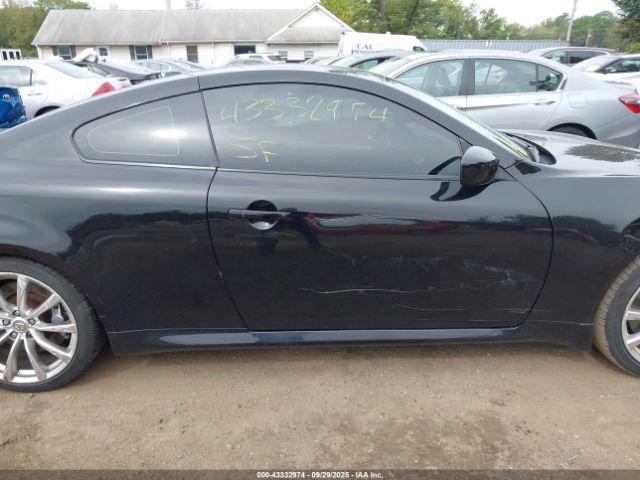 INFINITI G37 Journey Image 8