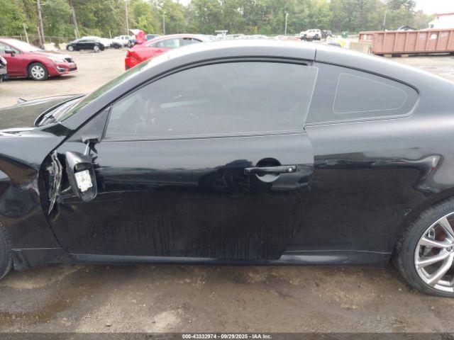 INFINITI G37 Journey Image 5