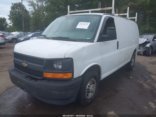 Chevrolet Express Work Van Image 11