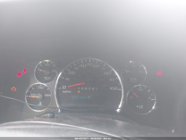 Chevrolet Express Work Van Image 12