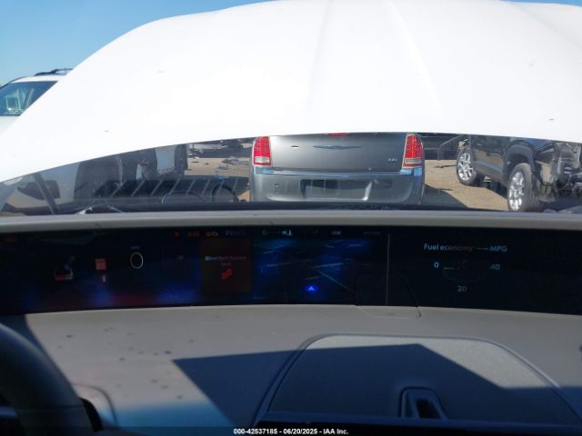 Lincoln Nautilus Reserve Image 6