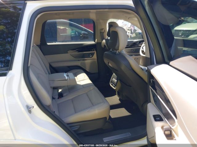 Lincoln Nautilus Reserve Image 3