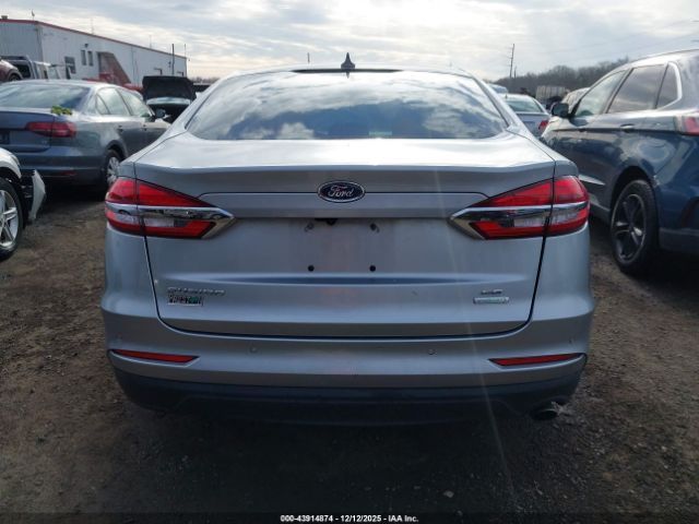 Ford Fusion Se Image 14