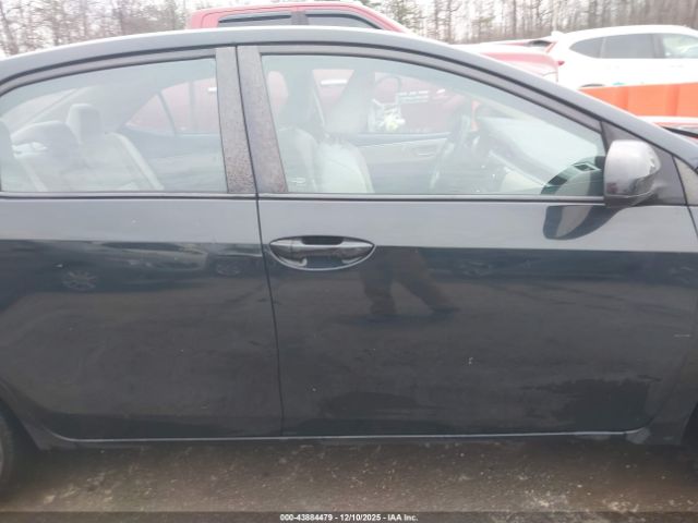 Toyota Corolla Le Image 11