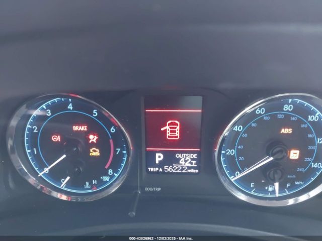 Toyota Corolla Le Image 8