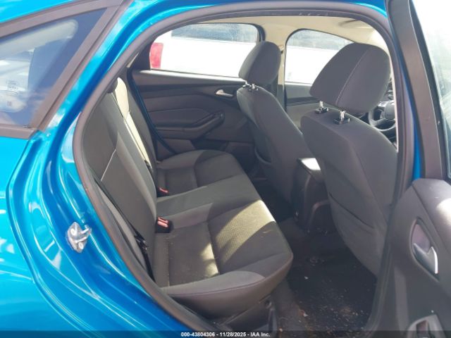 Ford Focus Se Image 16