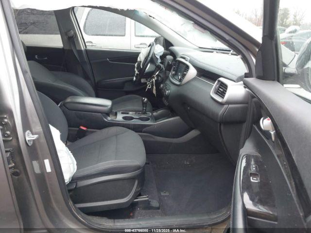 Kia Sorento 2.4l Lx Image 10