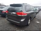Toyota Sienna Le V6 Image 9