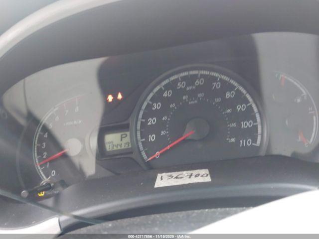 Toyota Sienna Le V6 Image 5