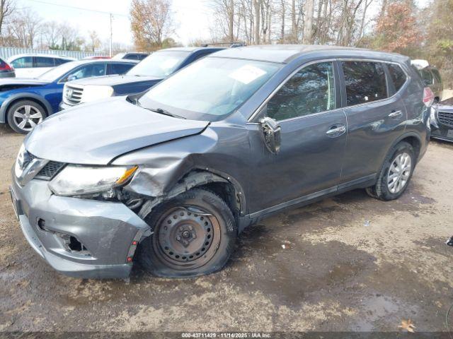 Nissan Rogue S Image 2