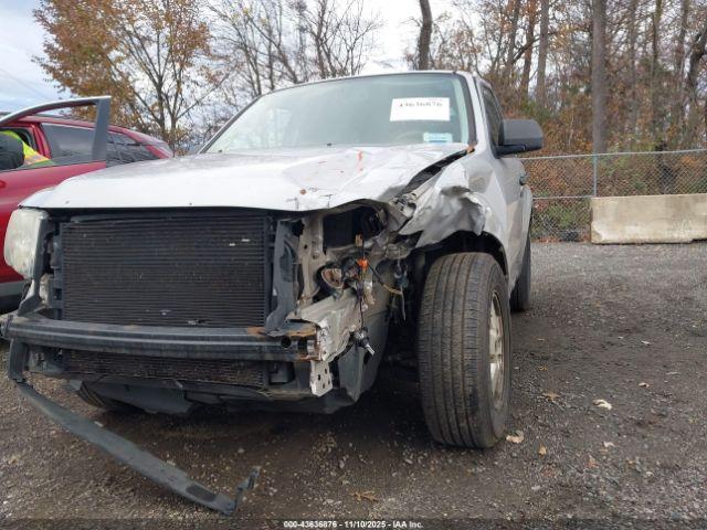 Ford Escape Xlt Image 5