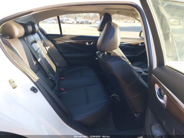 INFINITI Q50 3.0t Luxe Image 6