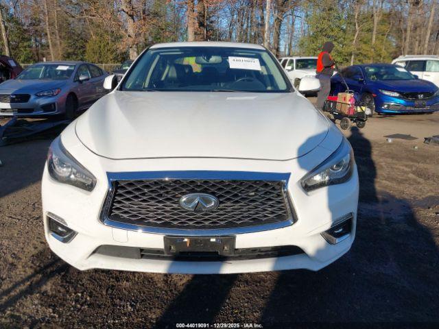 INFINITI Q50 3.0t Luxe Image 11