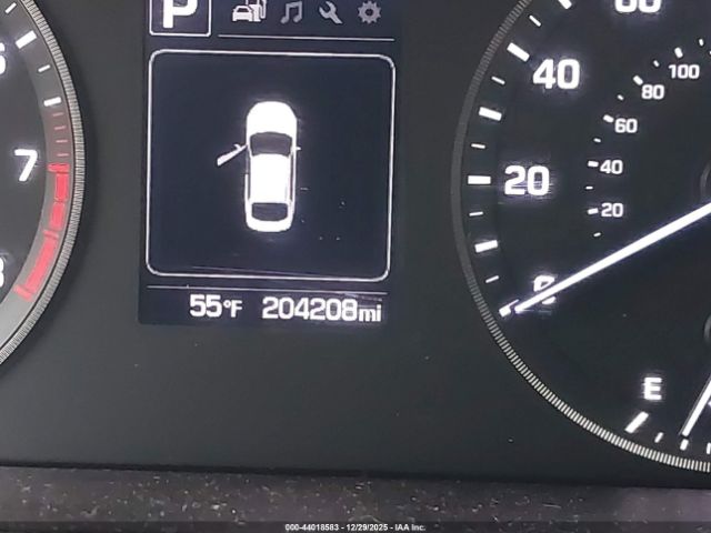 Hyundai SONATA Image 2