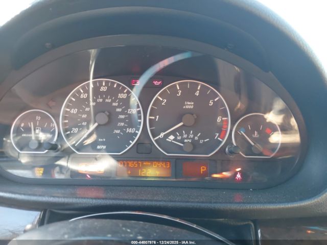 BMW 3 Series Image 7