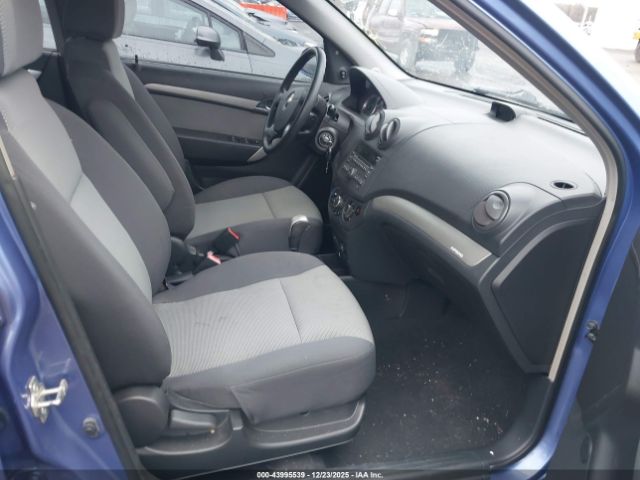 Chevrolet Aveo Lt Image 5