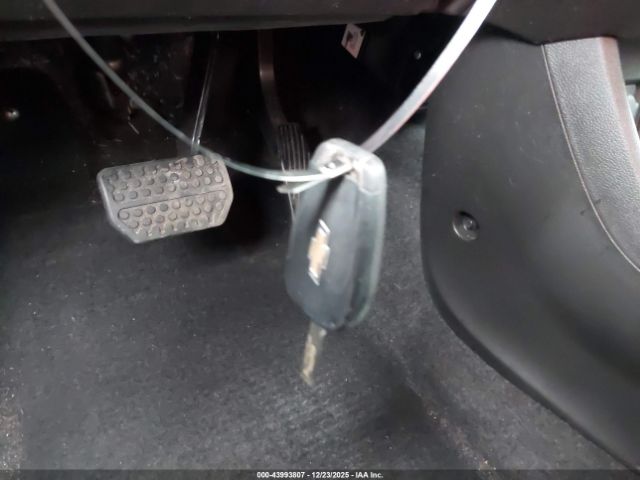 Chevrolet Spark 1lt Cvt Image 9