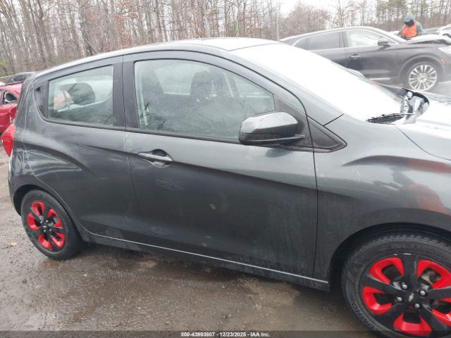 Chevrolet Spark 1lt Cvt Image 17