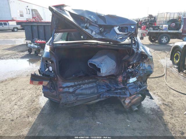 Subaru Impreza 2.0i Limited Image 16