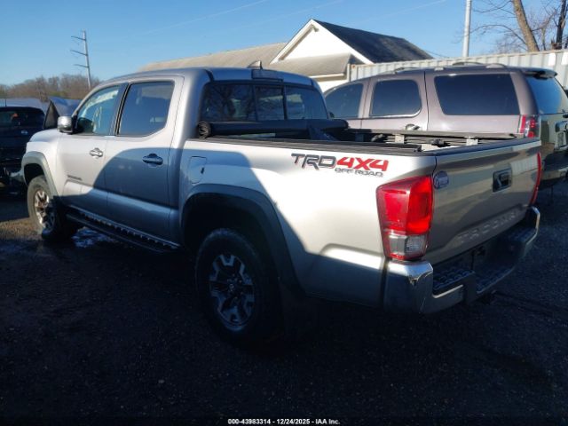 Toyota Tacoma Trd Off Road Image 2