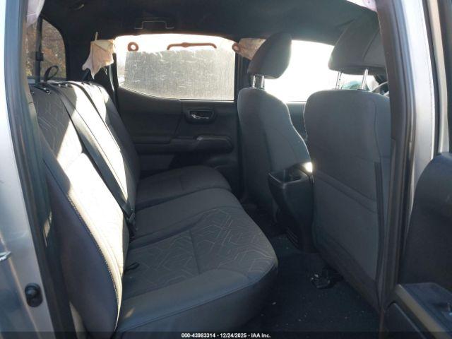 Toyota Tacoma Trd Off Road Image 9