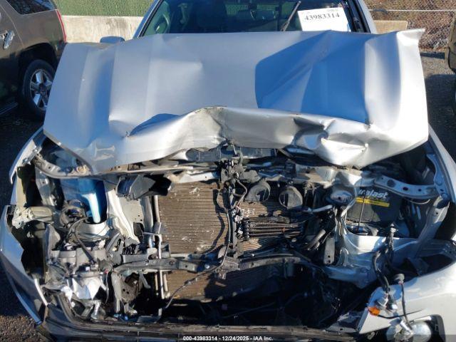 Toyota Tacoma Trd Off Road Image 8