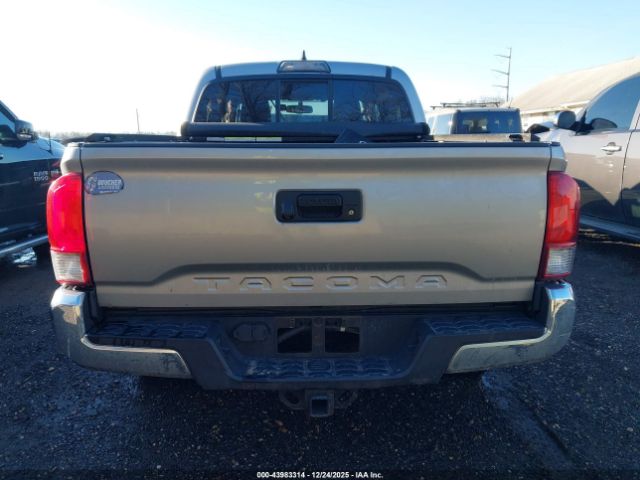 Toyota Tacoma Trd Off Road Image 16