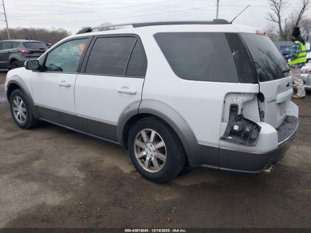 Ford Taurus X Sel Image 5