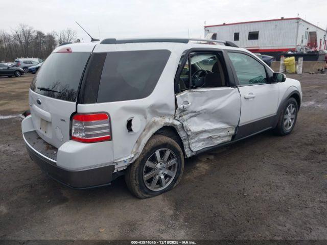 Ford Taurus X Sel Image 7