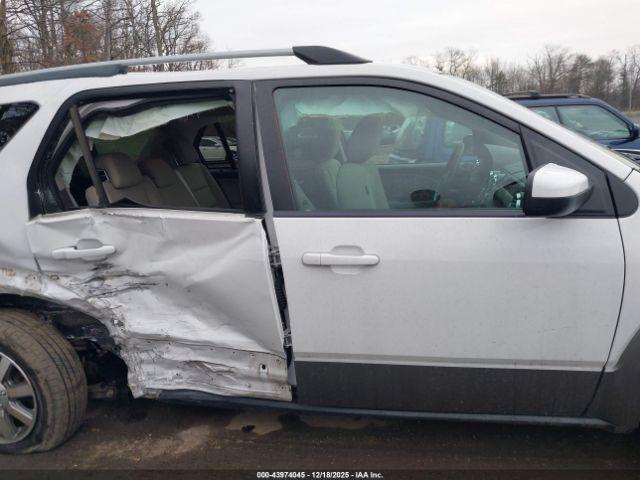 Ford Taurus X Sel Image 14