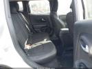Jeep Renegade Altitude 4x4 Image 12