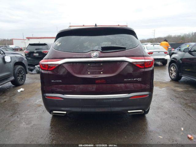 Buick Enclave Premium Image 16