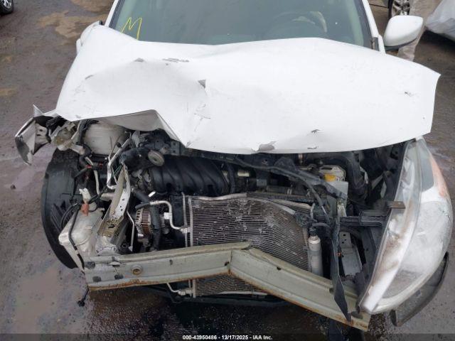 Nissan Versa 1.6 Sv Image 11