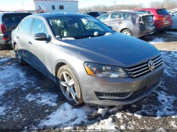  Salvage Volkswagen Passat