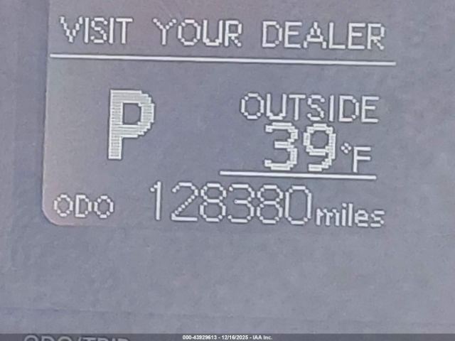 Toyota Corolla Le Image 16