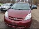 Toyota Sienna Le Image 2